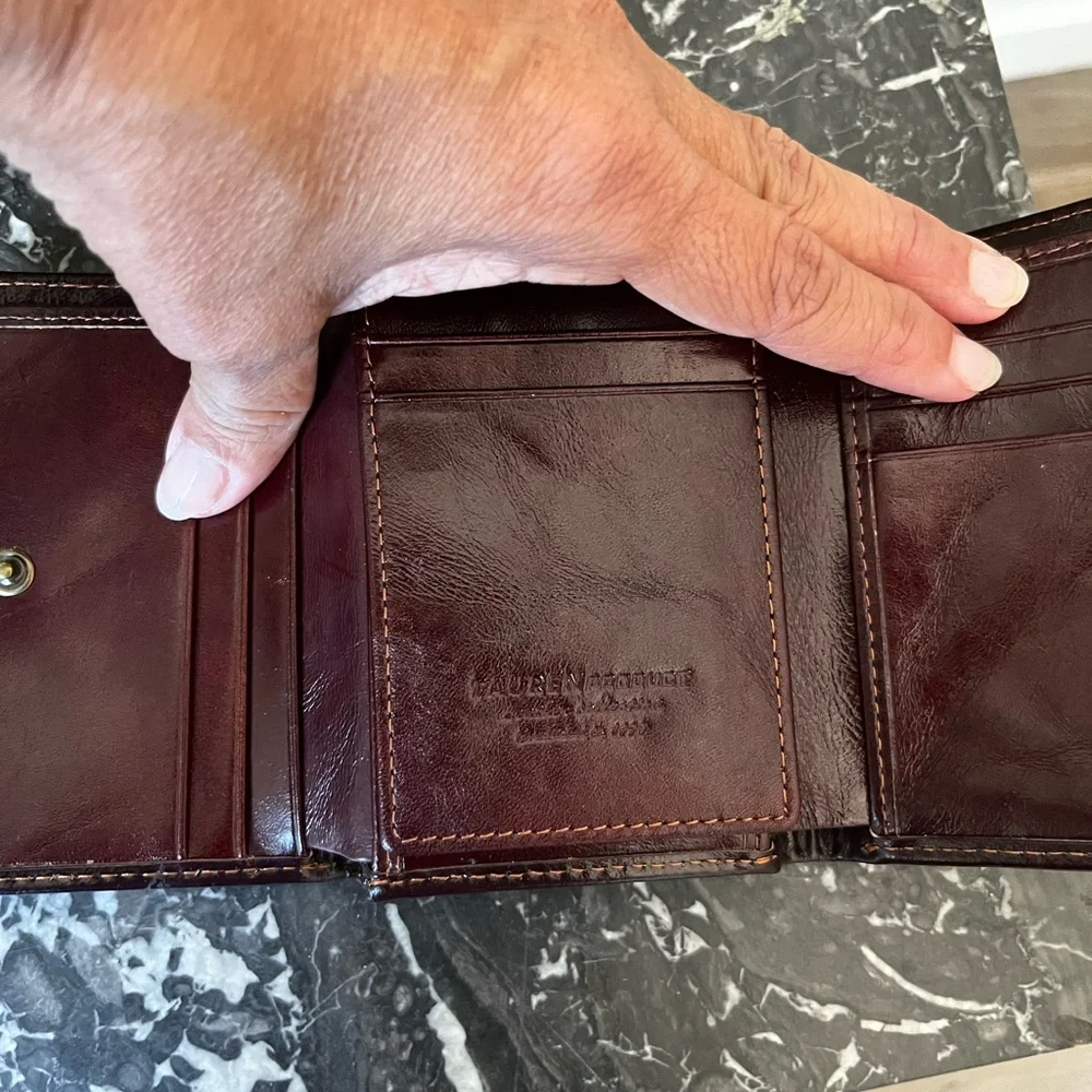 Men’s genuine leather wallet, new